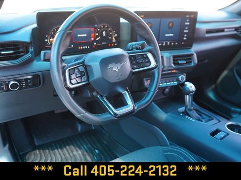 Used 2025 Ford Mustang Coupe RWD image 14