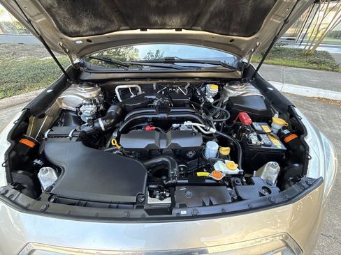 Used 2017 Subaru Outback 2.5i Limited image 57