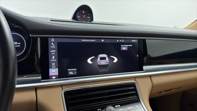 Used 2019 Porsche Panamera 4 AWD/4WD image 35