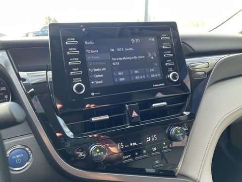 Used 2024 Toyota Camry SE image 24