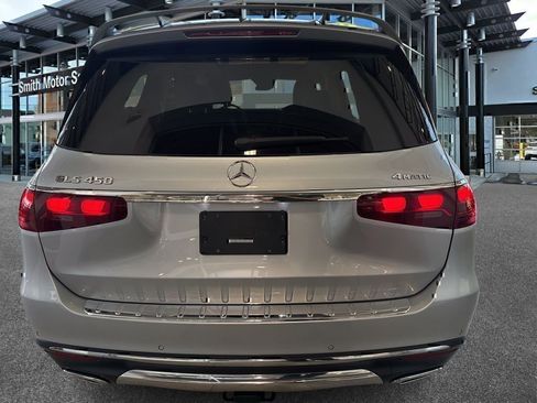 Certified 2025 Mercedes-Benz GLS 450 4MATIC image 6