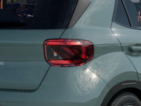 New 2026 Hyundai Venue SEL FWD image 30