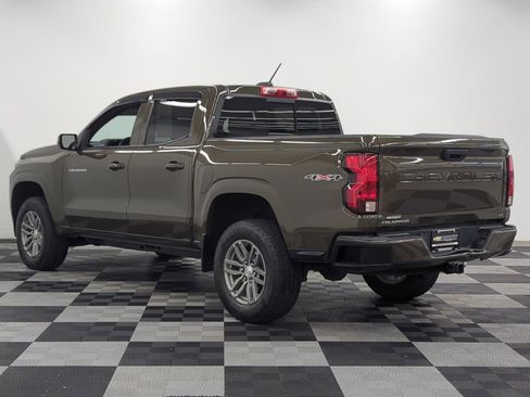 Used 2024 Chevrolet Colorado LT w/ LT Convenience Package AWD/4WD image 5