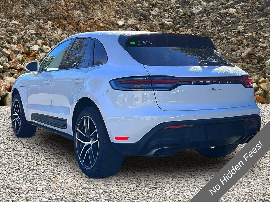 Used 2023 Porsche Macan Turbo AWD/4WD image 10