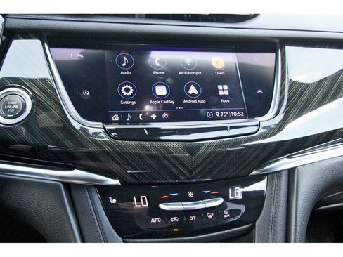 Used 2020 Cadillac XT6 Premium Luxury image 21