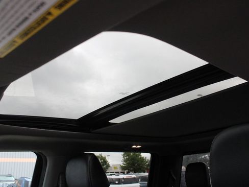 Used 2021 Ford F250 Lariat AWD/4WD image 6