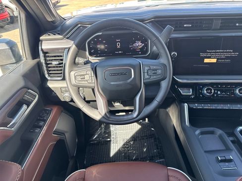New 2026 GMC Sierra 2500 Denali Ultimate w/ LPO, Black Badging Package AWD/4WD image 22