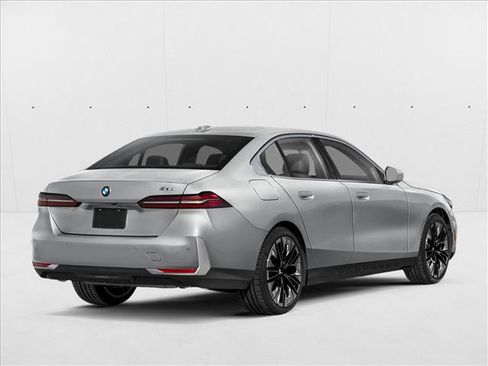 New 2027 BMW 530i xDrive AWD/4WD image 2