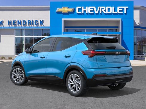 New 2027 Chevrolet Bolt LT w/ Comfort Package FWD image 5