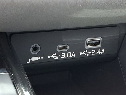 Certified 2025 Subaru Outback Premium w/ Popular Package #1A image 26