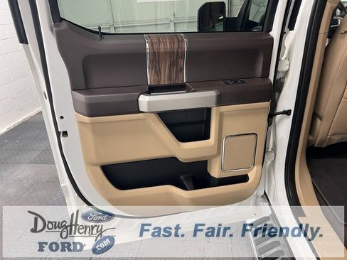 Used 2020 Ford F150 Lariat image 30