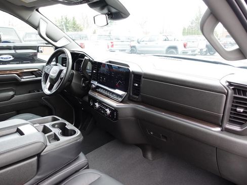 Used 2024 GMC Sierra 1500 Elevation AWD/4WD image 36