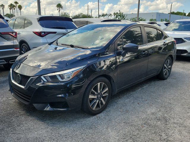 Used 2021 Nissan Versa SV FWD image 2