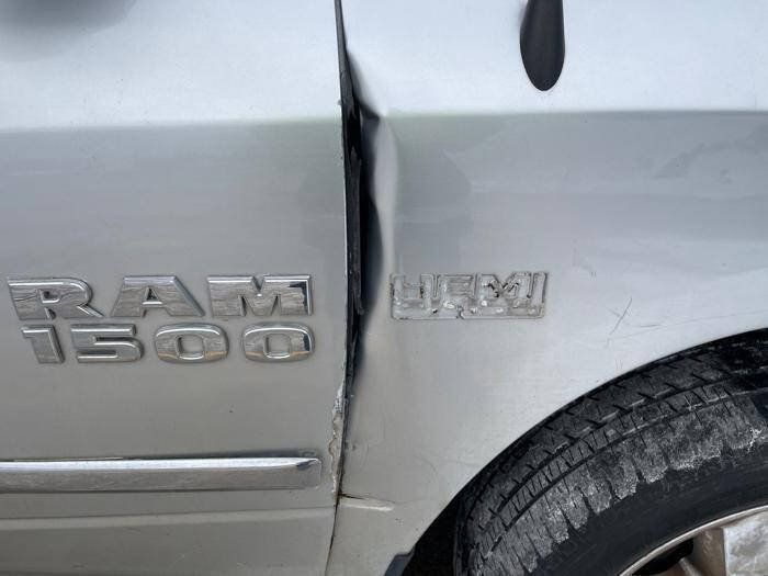 Used 2015 RAM 1500 Big Horn AWD/4WD image 33