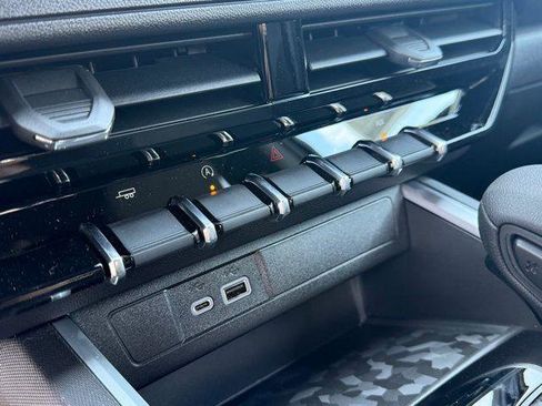 New 2026 Chevrolet Colorado W/T image 37