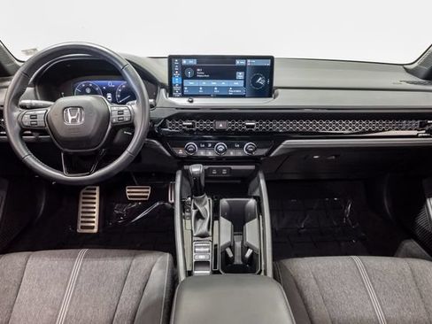 Used 2024 Honda Accord Sport image 27