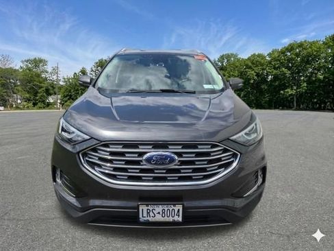 Used 2020 Ford Edge Titanium w/ Cargo Accessory Package FWD image 3