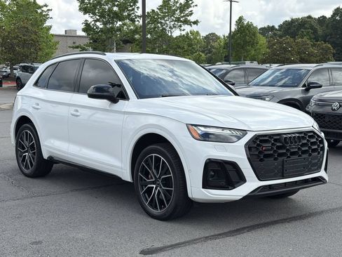Used 2023 Audi SQ5 Prestige AWD/4WD image 7