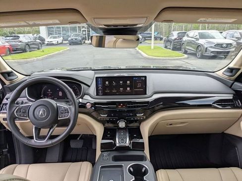 Certified 2025 Acura MDX SH-AWD w/ Technology Package image 15