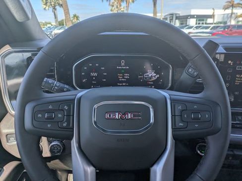 New 2026 GMC Sierra 3500 SLT w/ SLT Premium Package AWD/4WD image 28