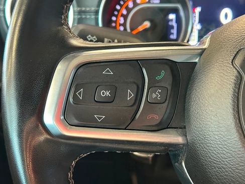 Used 2021 Jeep Wrangler Unlimited Sahara image 25