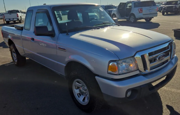 Used 2011 Ford Ranger XLT RWD image 1