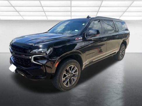 Used 2022 Chevrolet Suburban Z71 AWD/4WD image 4