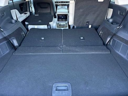Used 2025 Lincoln Aviator Reserve w/ Jet Appearance Package image 14