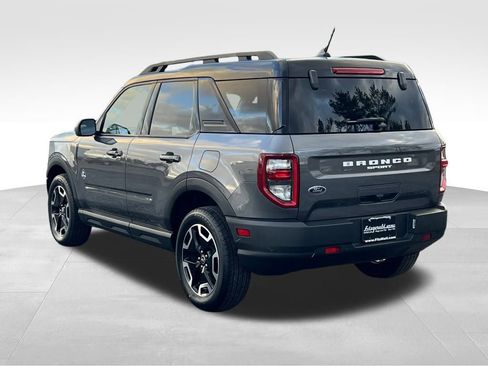 Used 2023 Ford Bronco Sport Outer Banks w/ Tech Package image 8