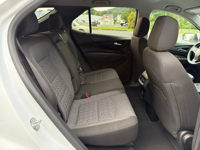 Used 2024 Chevrolet Equinox LT AWD/4WD image 14