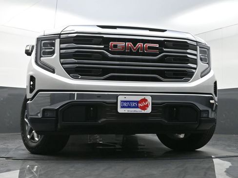 Used 2024 GMC Sierra 1500 SLT image 29