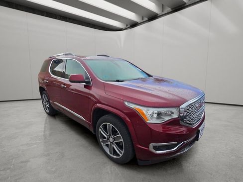 Used 2018 GMC Acadia Denali w/ Technology Package AWD/4WD image 14