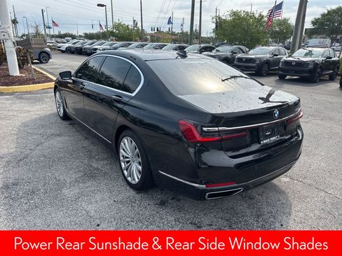 Used 2022 BMW 740i RWD image 9