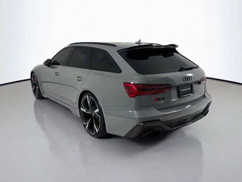 Used 2022 Audi RS 6 AWD/4WD image 3