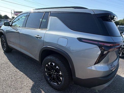 New 2027 Chevrolet Traverse Z71 w/ Driver Confidence Package AWD/4WD image 10