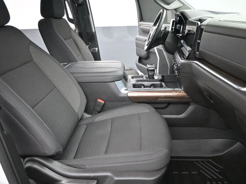 Used 2025 Chevrolet Silverado 1500 LT w/ Z71 Off-Road Package image 27