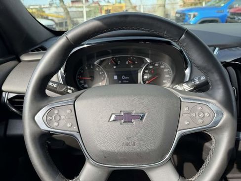 Certified 2023 Chevrolet Traverse RS image 32