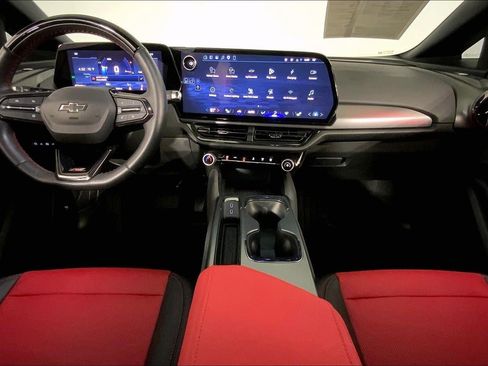 Used 2024 Chevrolet Equinox EV RS w/ Active Safety Package 3 FWD image 15