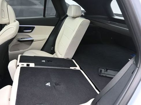 New 2026 Mercedes-Benz GLC 300 image 22