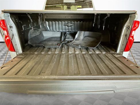 Used 2025 Chevrolet Silverado 1500 RST AWD/4WD image 28