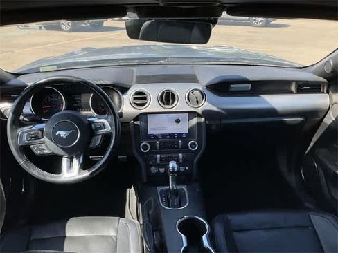 Used 2022 Ford Mustang Premium image 18