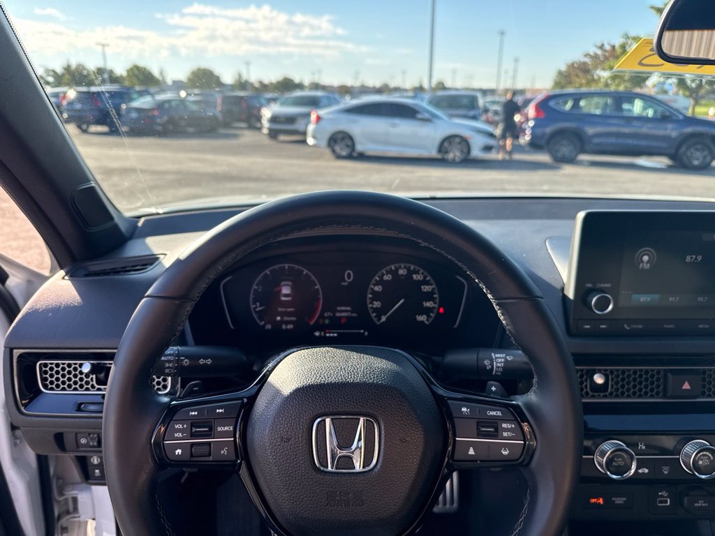 Used 2022 Honda Civic Sport image 10