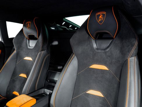 Used 2023 Ferrari 456M GT EVO image 3