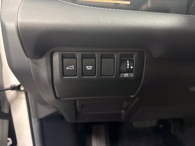 Used 2024 Subaru Ascent Touring w/ Popular Package #2 AWD/4WD image 19
