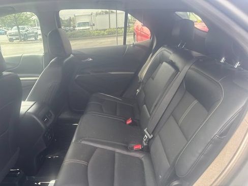 Certified 2023 Chevrolet Equinox Premier AWD/4WD image 9