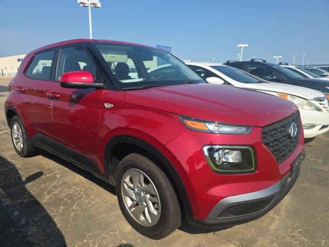 Used 2021 Hyundai Venue SE w/ Cargo Package FWD image 2