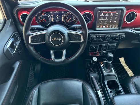 Used 2023 Jeep Wrangler Unlimited Rubicon AWD/4WD image 24