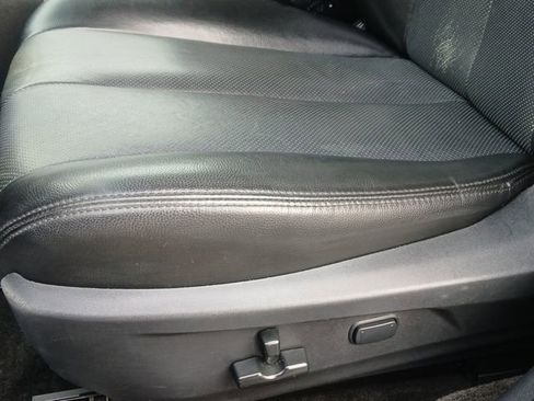 Used 2013 Subaru Outback 3.6R Limited image 19