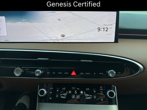 Certified 2026 Genesis GV70 2.5T Advanced AWD/4WD image 23