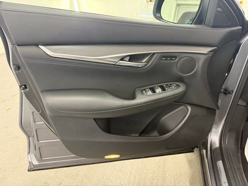 Used 2025 INFINITI QX55 Luxe w/ Accent Package AWD/4WD image 14